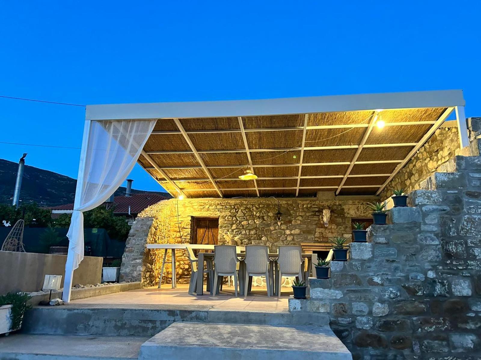 Holiday home Ktimaoliva1